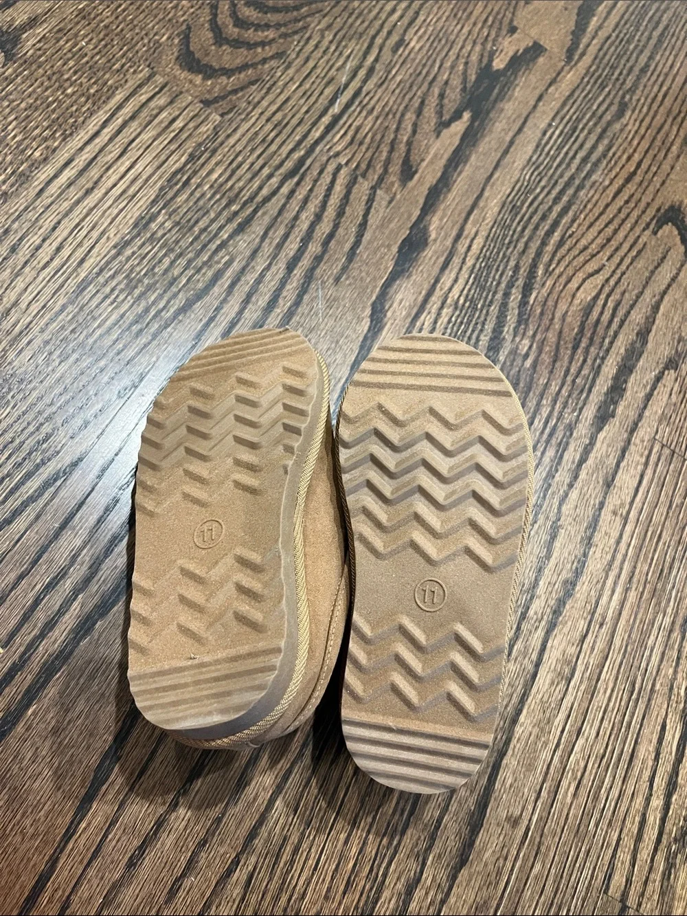 Toddler slippers size 11